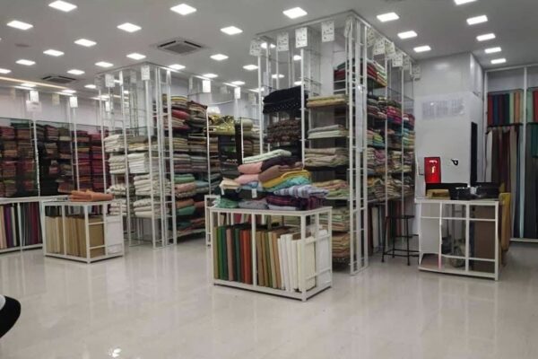 Display Cloth Storage Racks - Image 13