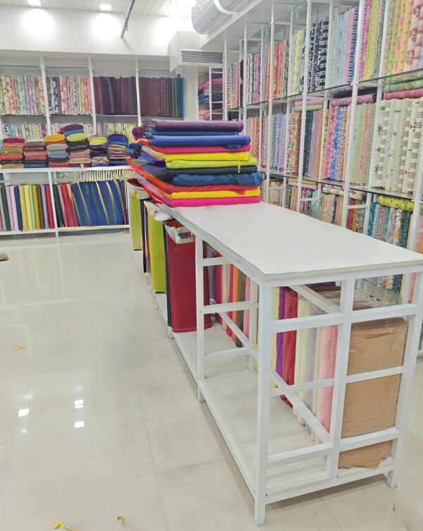 Display Cloth Storage Racks - Image 12