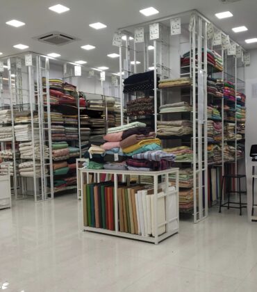 Display Cloth Storage Racks - Image 6