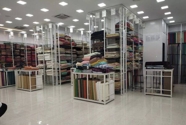 Display Cloth Storage Racks - Image 6