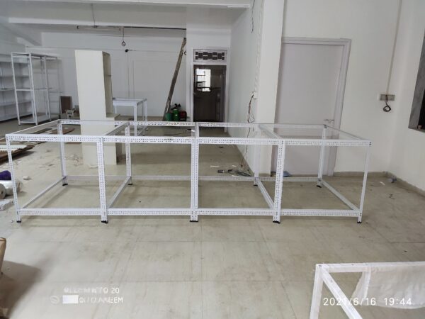 Garment Cutting Table - Image 9
