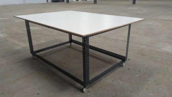 Garment Cutting Table - Image 4