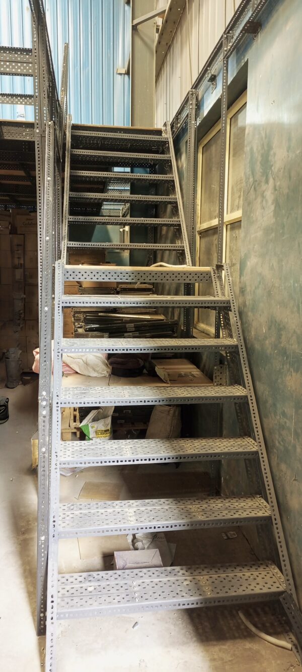 Slotted angle mizznine floor - Image 5